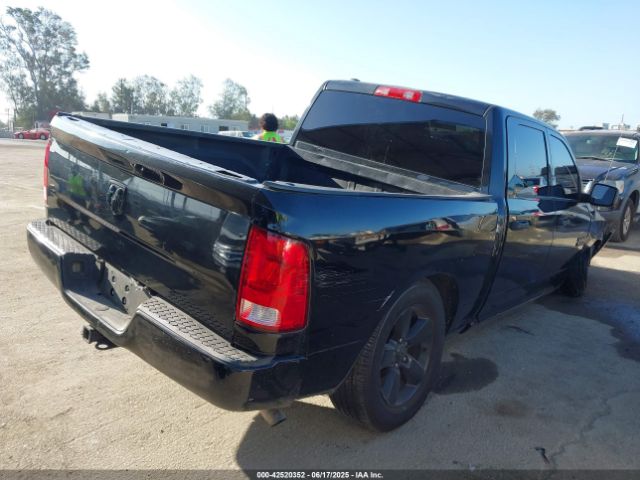 2016 RAM 1500 1C6RR6KG9GS183611 Photo 3