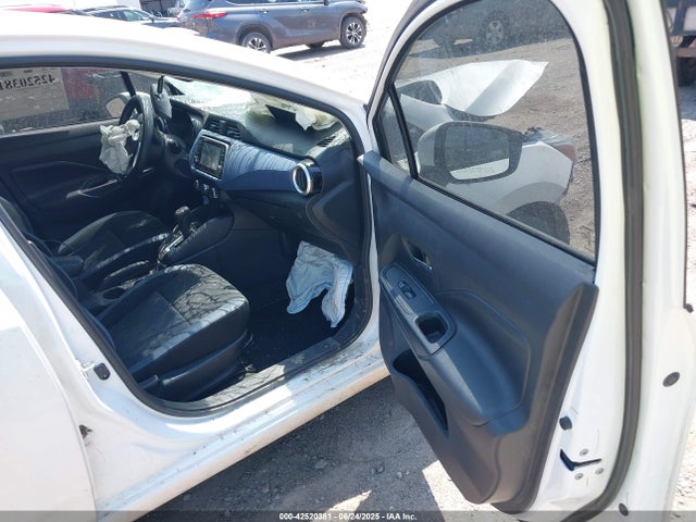 Nissan Versa 2024 3N1CN8EV3RL857899 Image 5
