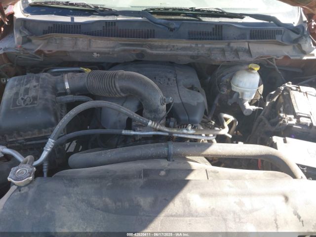 2013 RAM 1500 1C6RR6FT2DS563098 Photo 9