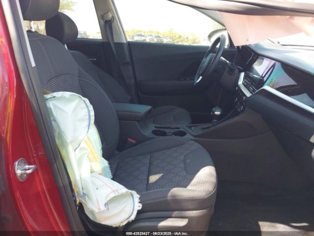 2022 KIA NIRO KNDCB3LC0N5548587 Photo 4