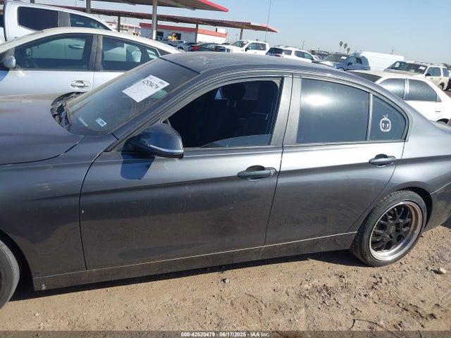 WBA3C1C52EK110932 BMW 328I