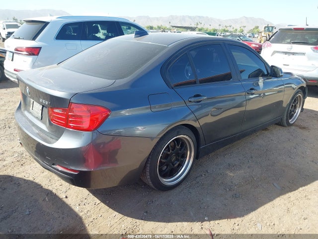 WBA3C1C52EK110932 BMW 328I
