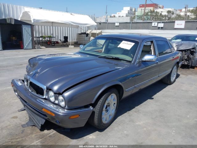 2002 JAGUAR XJ8 SAJDA25B02MF43482 Photo 1