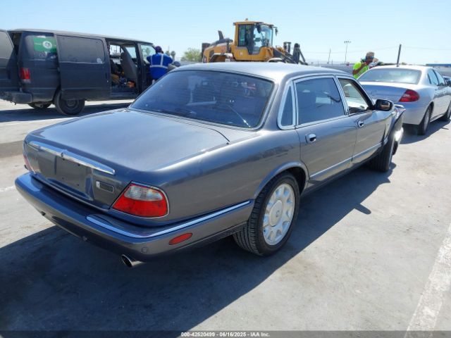 2002 JAGUAR XJ8 SAJDA25B02MF43482 Photo 3