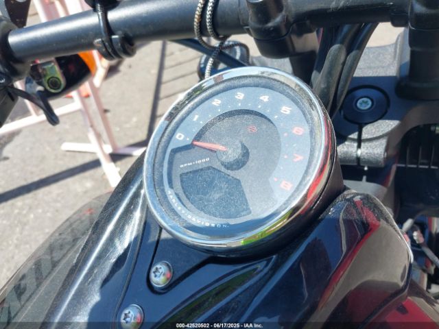 2018 HARLEY-DAVIDSON FXFBS 1HD1YLK10JC031185 Photo 6