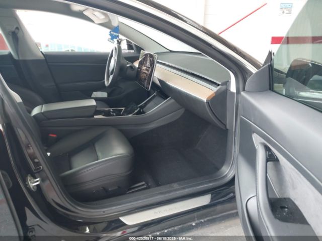 2020 TESLA MODEL 3 5YJ3E1EA3LF737849 Photo 4