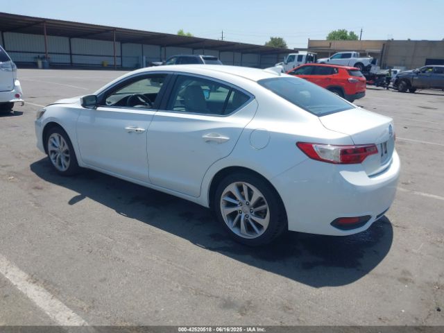 2018 ACURA ILX 19UDE2F3XJA009432 Photo 2