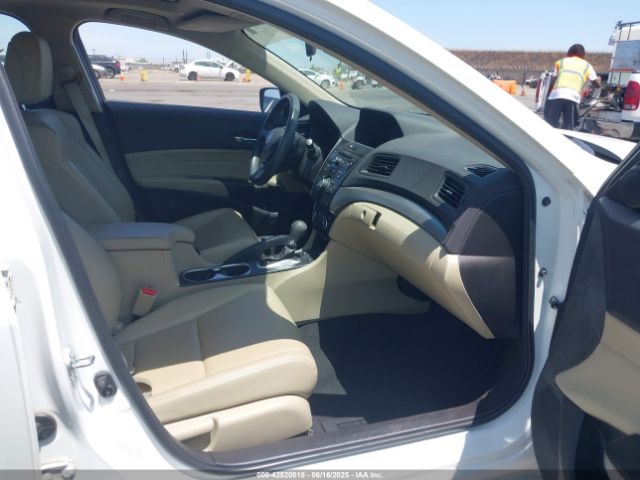 2018 ACURA ILX 19UDE2F3XJA009432 Photo 4