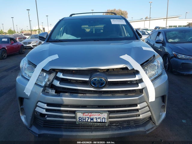 5TDBGRFH9KS056038 Toyota 2gr-fxs, 4jm+2fm