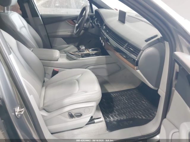 2017 AUDI Q7 WA1LAAF77HD020300 Photo 4