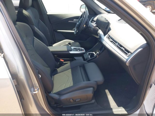 2025 BMW X1 WBX73EF00S5242323 Photo 4