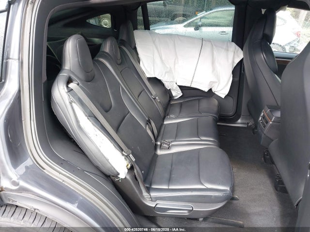 2019 TESLA MODEL X 5YJXCAE20KF152371 Photo 7