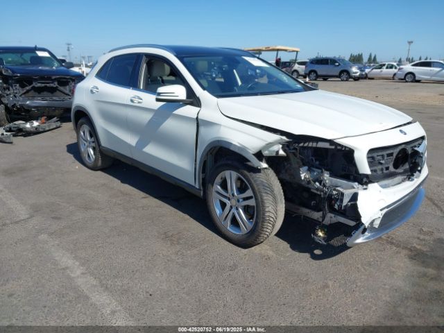 2015 MERCEDES-BENZ GLA 250 WDCTG4GB2FJ149546