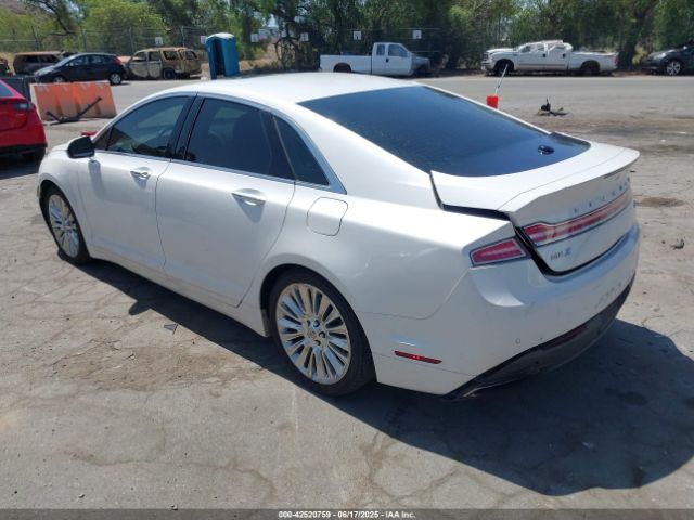 3LN6L2G93GR603015 Lincoln MKZ