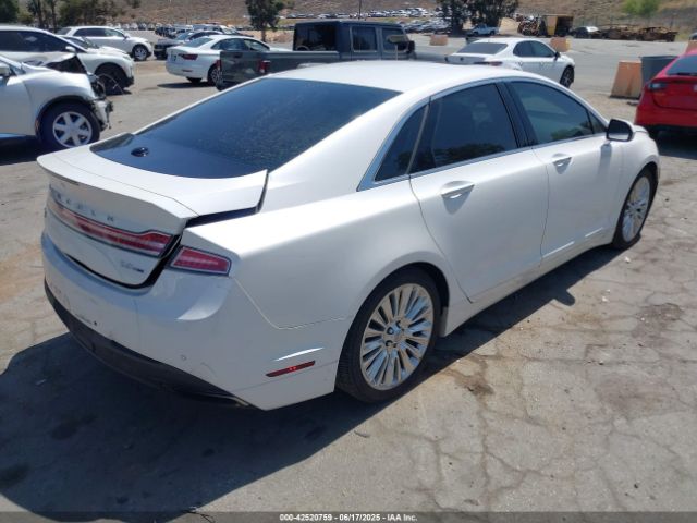 3LN6L2G93GR603015 Lincoln MKZ
