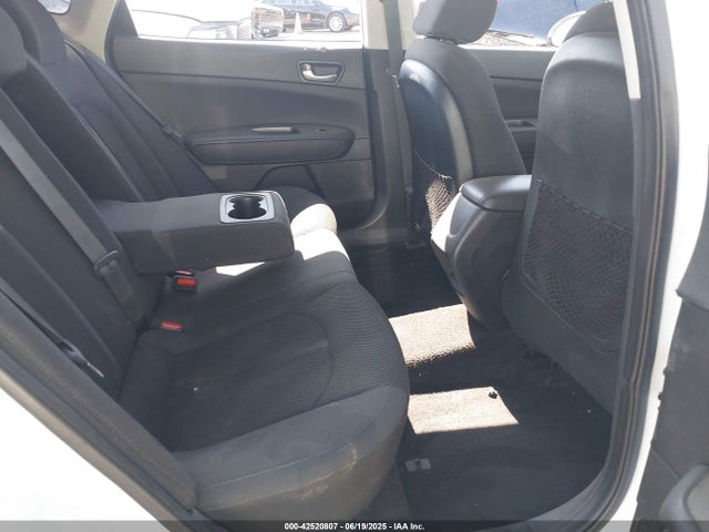5XXGT4L34KG323763 KIA gdi