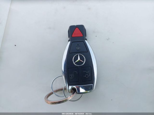 WDCTG4EB1FJ136886 Mercedes-Benz GLA-Class