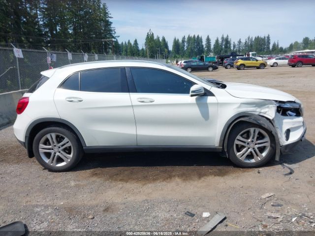 WDCTG4EB1FJ136886 Mercedes-Benz GLA-Class