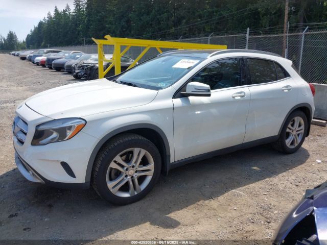 WDCTG4EB1FJ136886 Mercedes-Benz GLA-Class