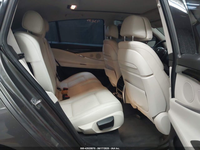 BMW 2017 2017 WBA5M4C3XHD187207 Image 8