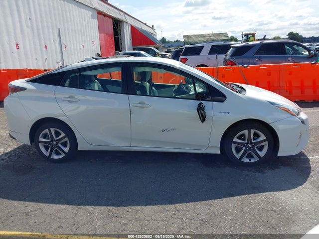 JTDKARFU8H3051809 Toyota 2zr-fxe,1nm