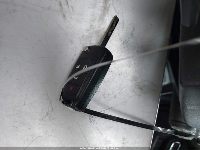 2G1FE1E39E9239749 Chevrolet lfx