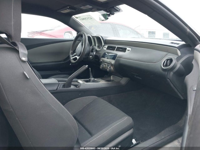 2G1FE1E39E9239749 Chevrolet lfx