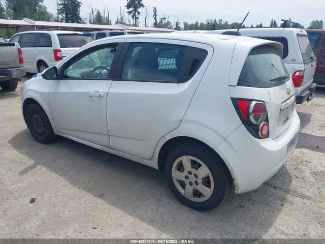 1G1JA6SHXF4134063 Chevrolet luw