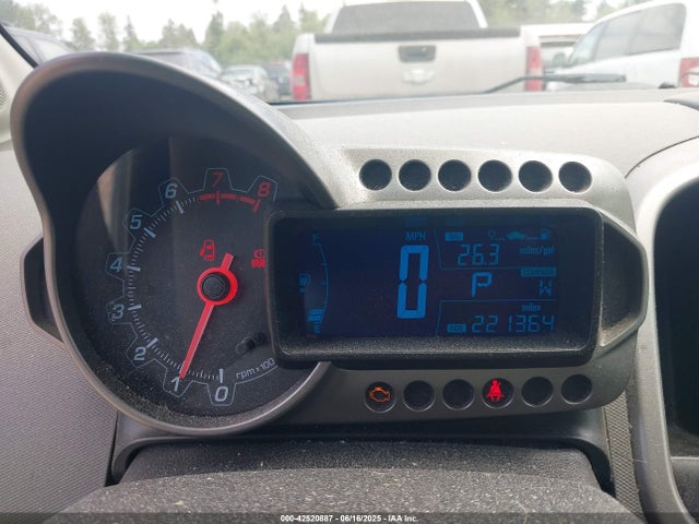 1G1JA6SHXF4134063 Chevrolet luw