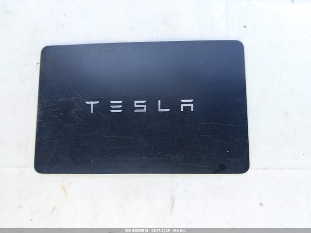 2024 TESLA MODEL Y 7SAYGAEEXRF180212 Photo 10