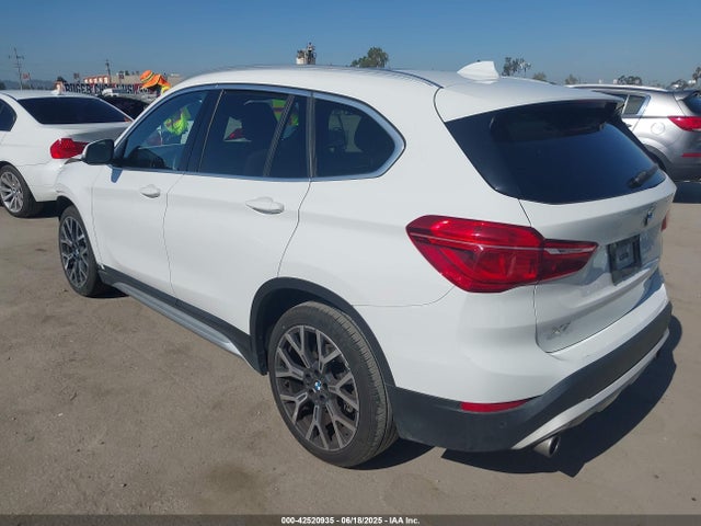 WBXJG7C0XM5S81451 BMW X1