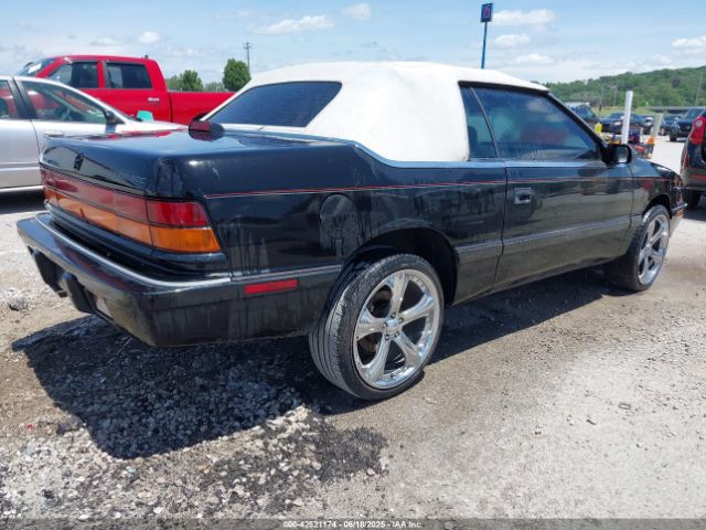 1992 CHRYSLER LEBARON 1C3XU4533NF216379 Photo 3