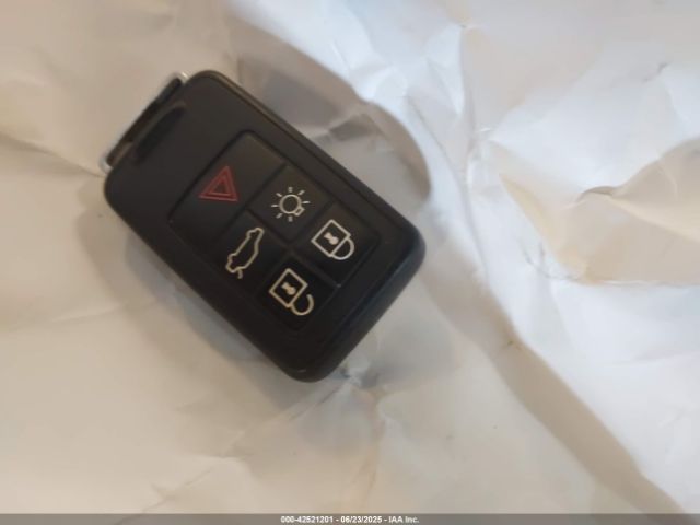 2011 VOLVO XC60 YV4952DL0B2165849 Photo 10