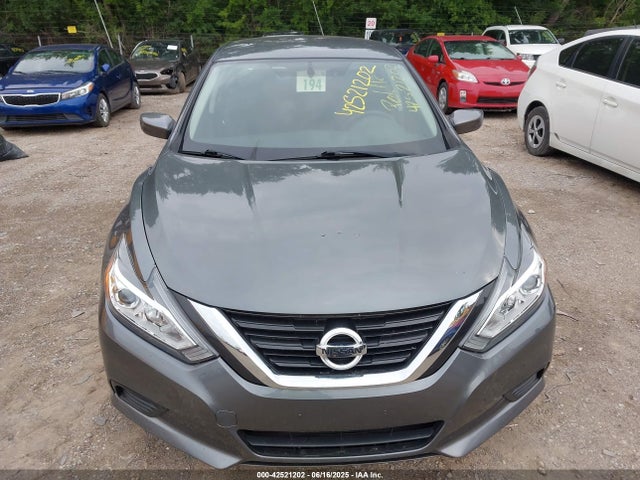 1N4AL3AP5JC260148 Nissan Altima 2.5 S