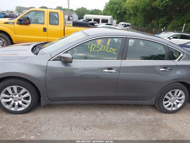 1N4AL3AP5JC260148 Nissan Altima 2.5 S