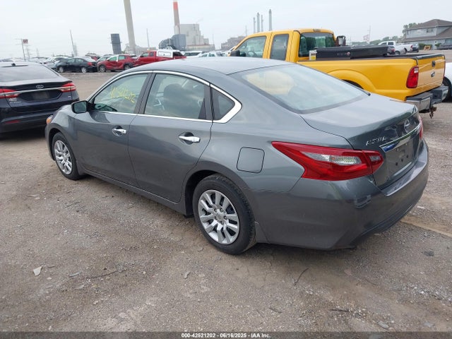 1N4AL3AP5JC260148 Nissan Altima 2.5 S