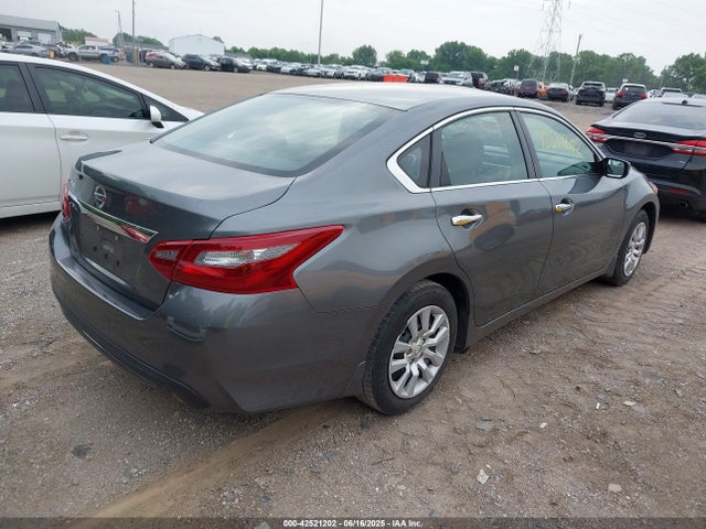 1N4AL3AP5JC260148 Nissan Altima 2.5 S