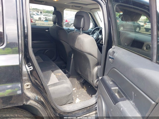42521229 :رقم المزاد ، 1C4NJRFBXCD570214 vin ، 2012 Jeep Patriot Latitude مزاد بيع