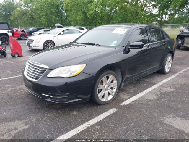 2012 CHRYSLER 200 1C3CCBBB0CN267715 Photo 1