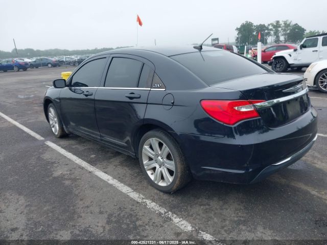2012 CHRYSLER 200 1C3CCBBB0CN267715 Photo 2
