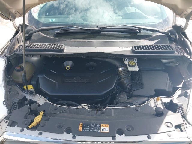 1FMCU9G9XHUF11239 Ford ESCAPE SE