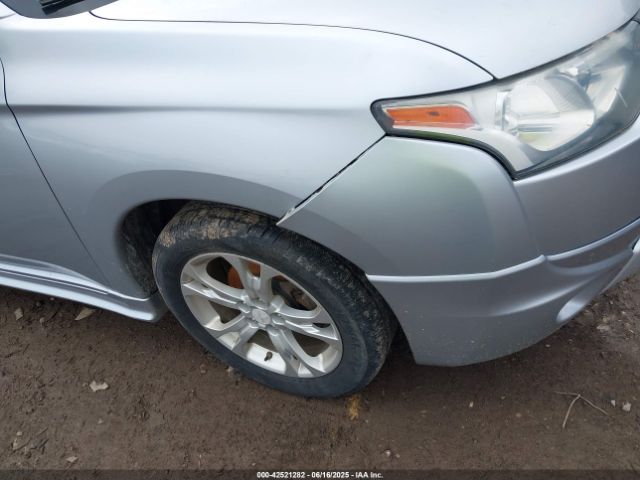 2014 MITSUBISHI OUTLANDER JA4AZ3A31EZ008562 Photo 5