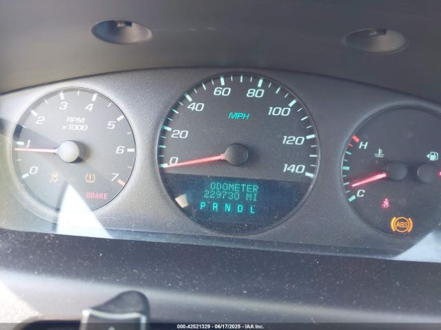 2G1WA5E39E1128068 Chevrolet Impala Limited Ls
