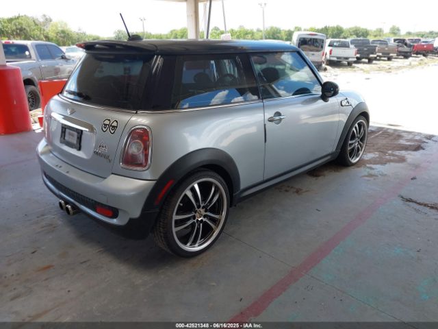 2008 MINI COOPER S WMWMF73548TV35548 Photo 3