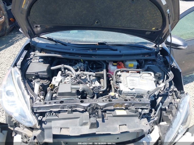 JTDKDTB36F1584204 Toyota 1nz-fxe+1lm