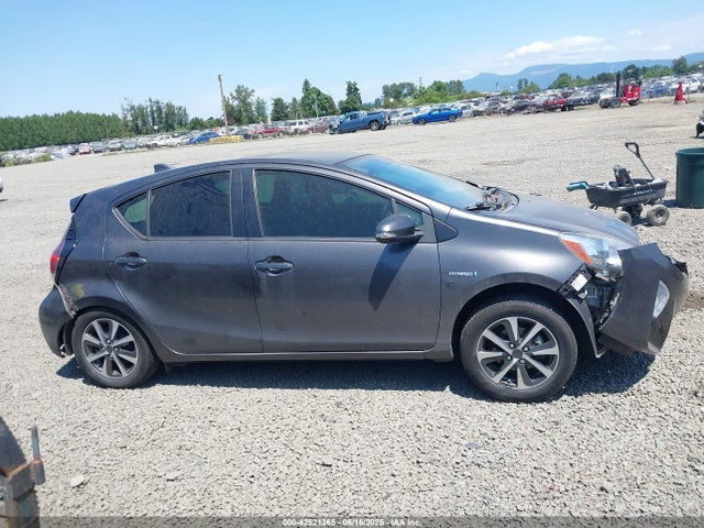 JTDKDTB36F1584204 Toyota 1nz-fxe+1lm