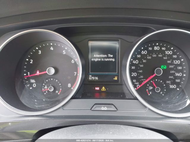 3VV2B7AX0JM073361 Volkswagen Tiguan