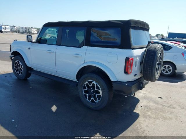 2022 FORD BRONCO 1FMEE5BPXNLB21960 Photo 2