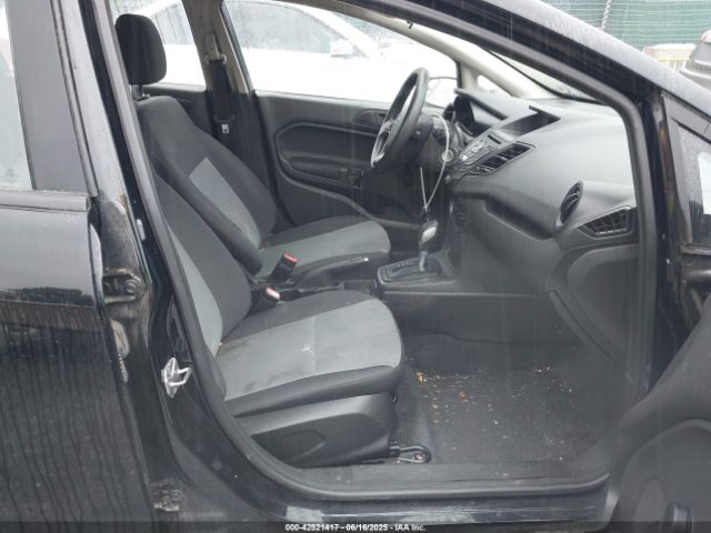 3FADP4TJ9GM136407 Ford FIESTA S