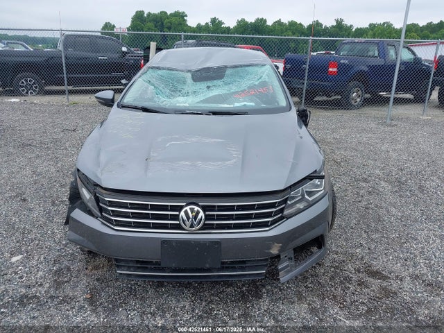 1VWAA7A34JC012135 Volkswagen 2.0 tsi